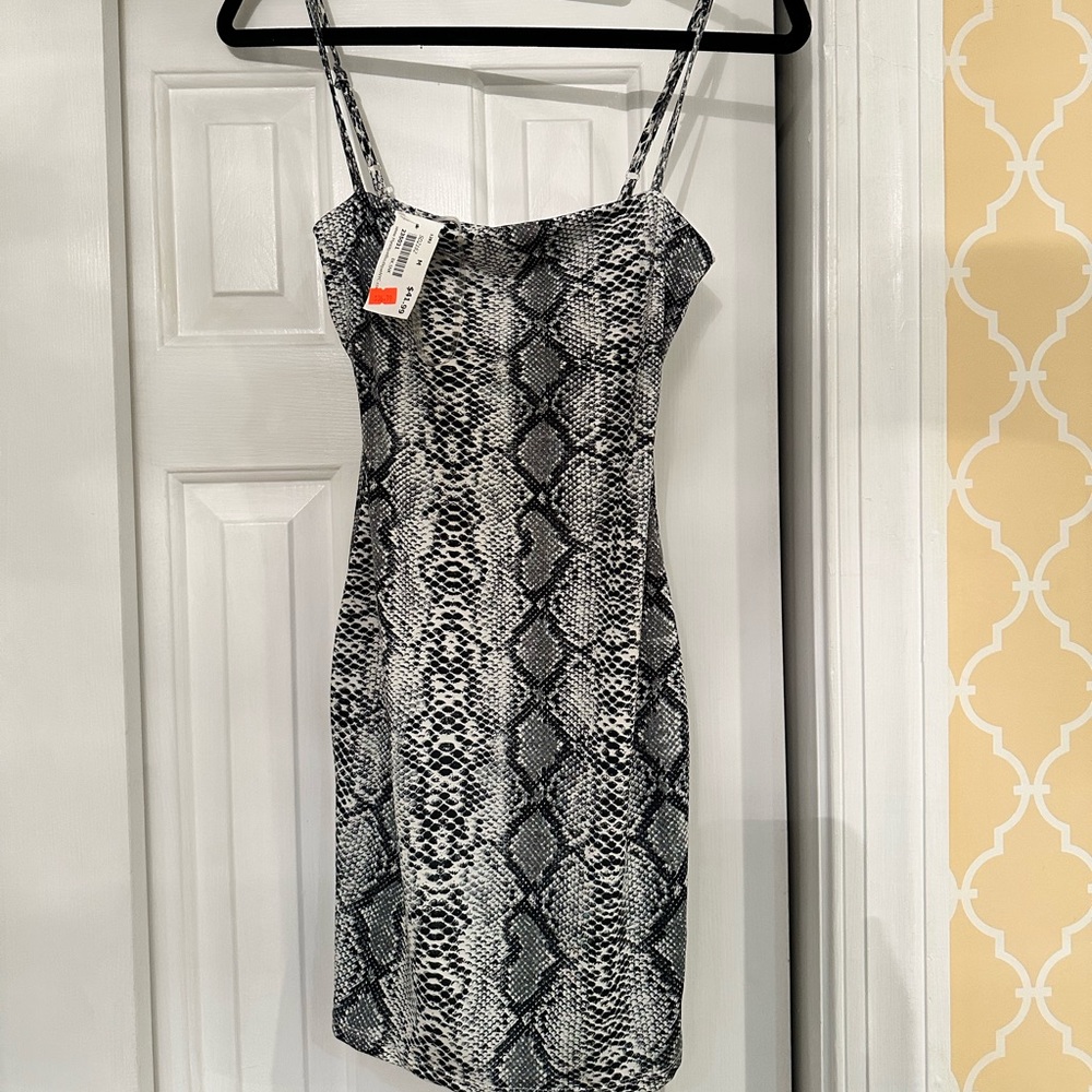 NWT snake skin body con dress